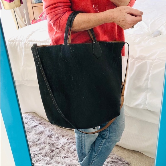 Gucci Rambler Reversible Tote - Picture 12 of 16